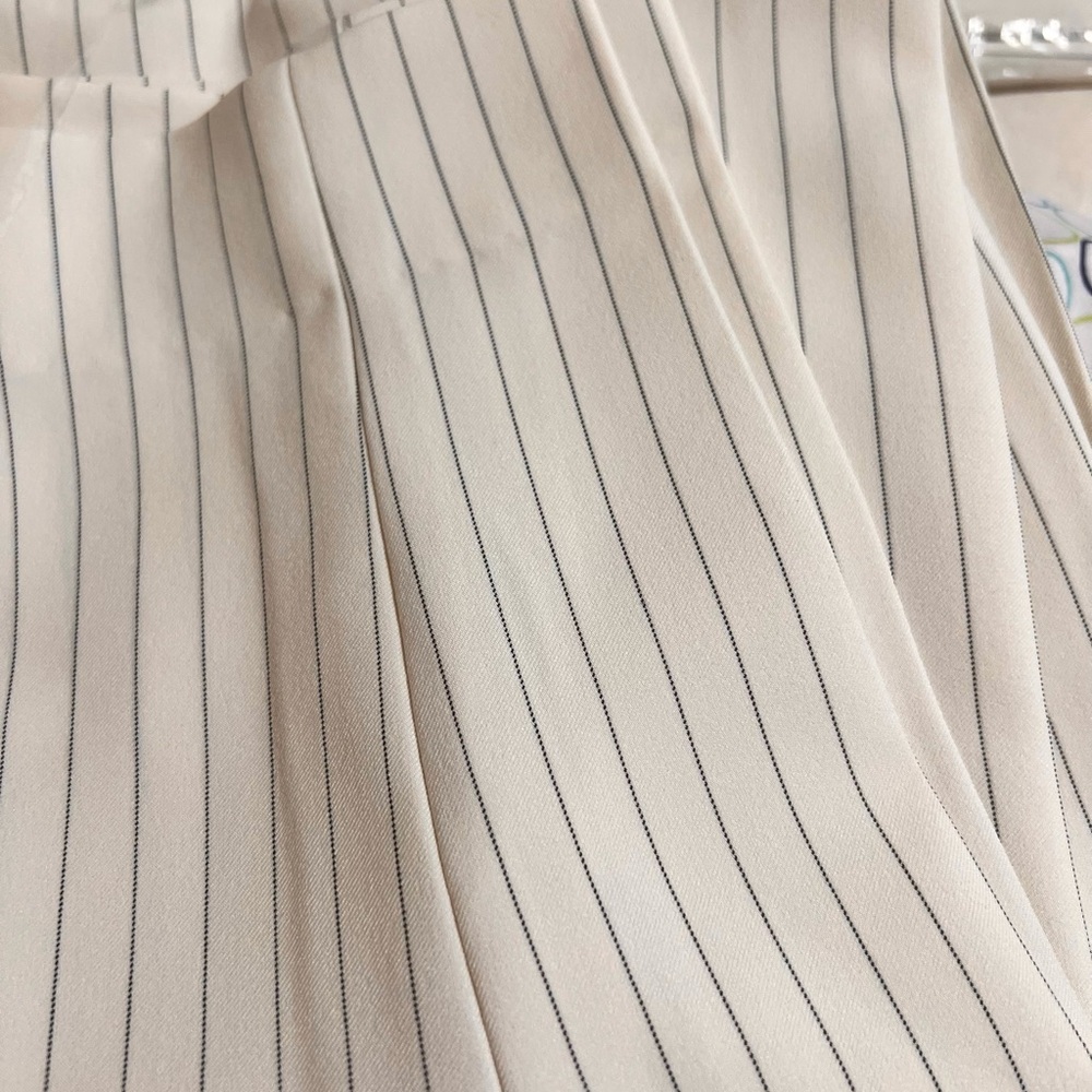 Banana Republic Striped Blazer and Pants Size 2 Beige Suit NWTO - Picture 12 of 15